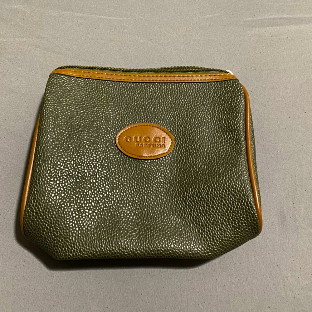 Gucci Parfums bag**moss green** vintage for men or women** Accessories bag